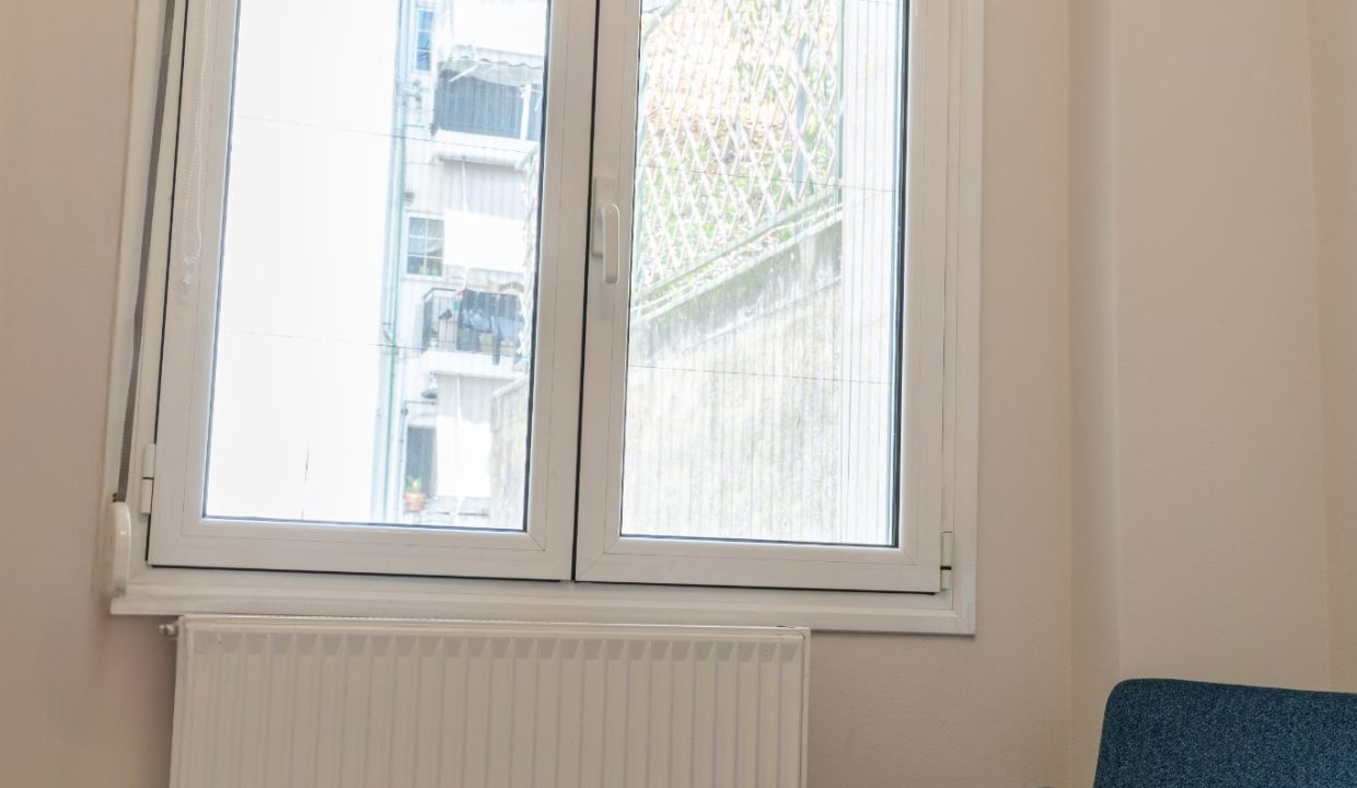 1.1.1.303_ATK8638-HDR